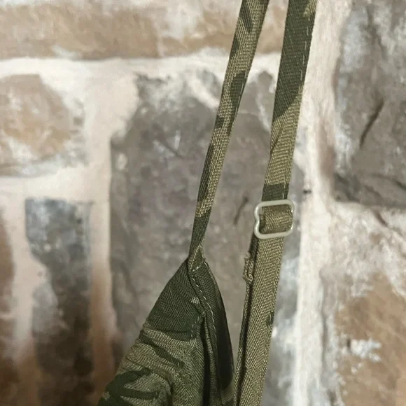 ❗️SOLD❗️Dip Olive Green Floral Print Maxi Dress size 3x new - Picture 8 of 9